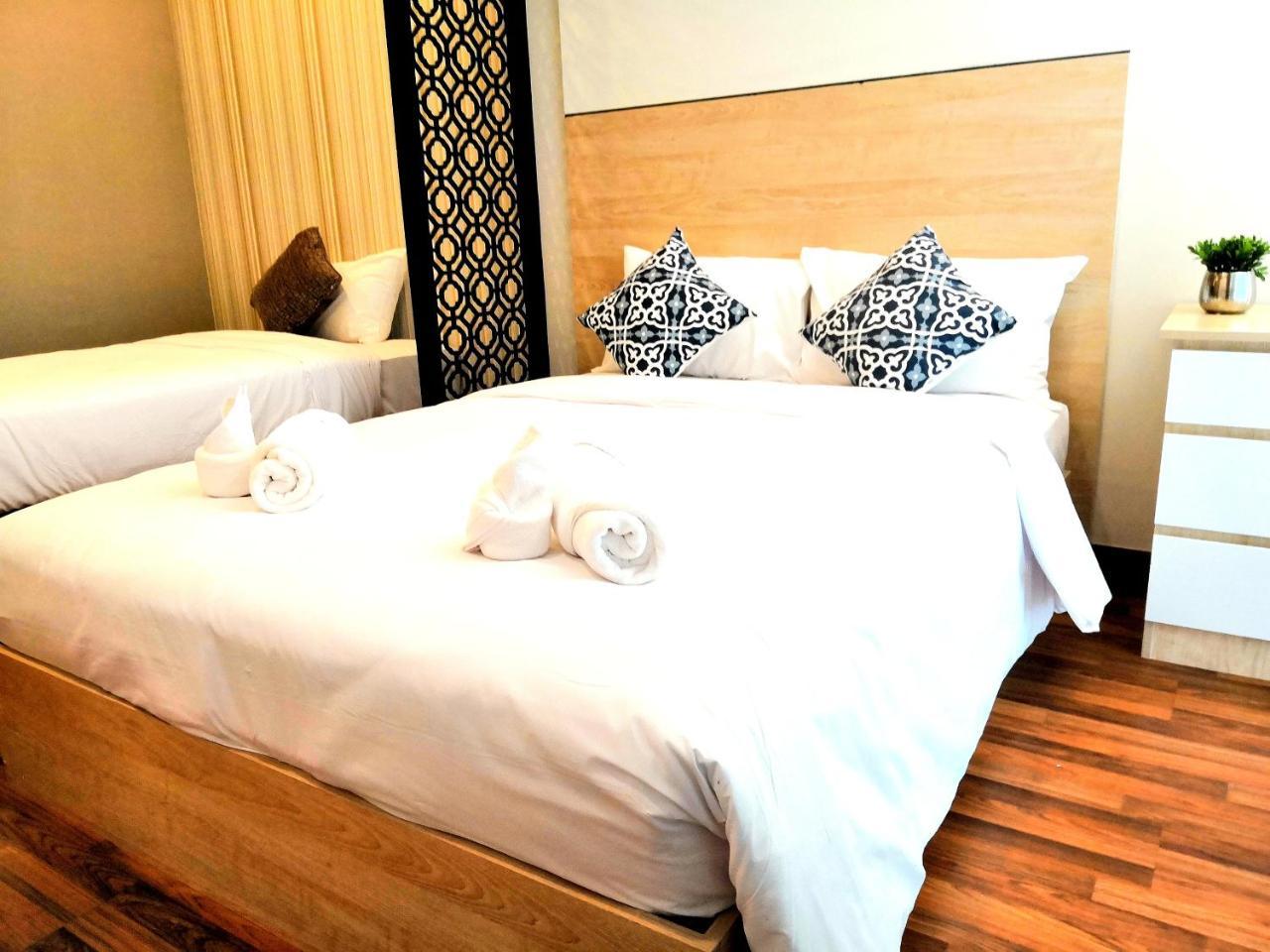 Siri Hotel Chiang Mai Exteriör bild